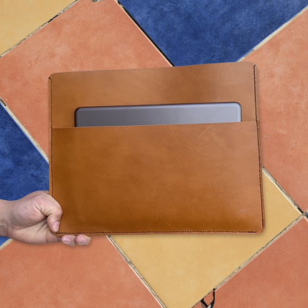 Minimalist Portfolio/Ipad Case - (Black, Brown, or Natural)